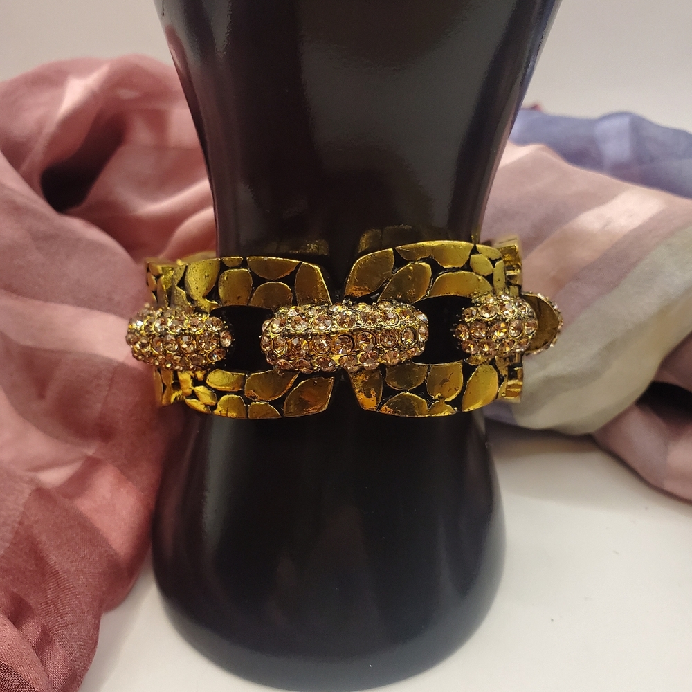 Vintage Chunky Square Bracelet